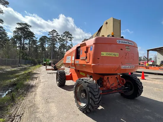 2017 JLG 800S Boom Lift