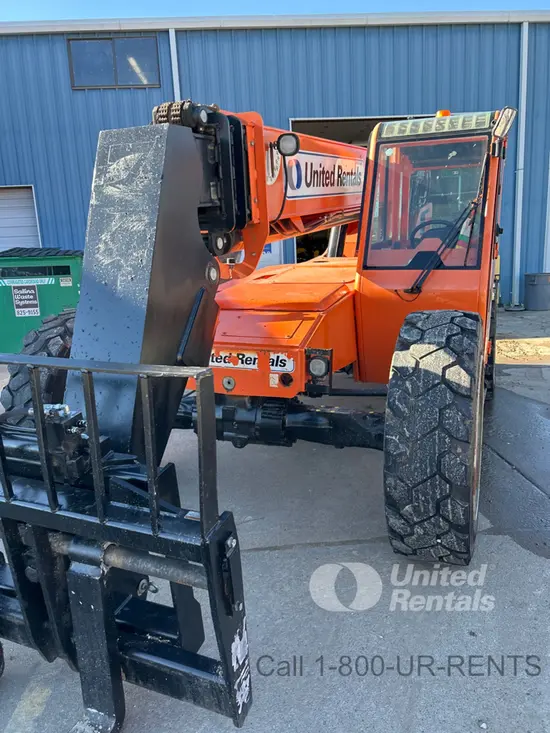2018 SKYTRAK 8042 Forklift