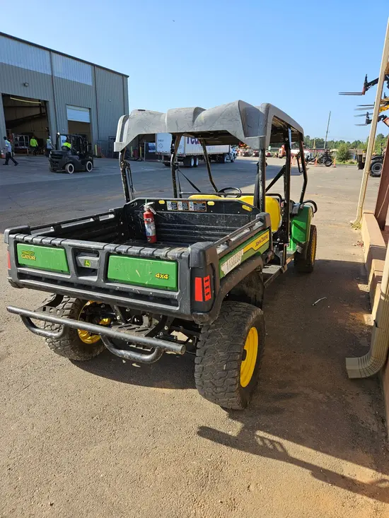 2022 John Deere XUV855MS4 Utility Vehicle