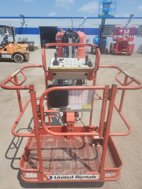 2017 Skyjack SJ30ARJE Articulating Boom Lift