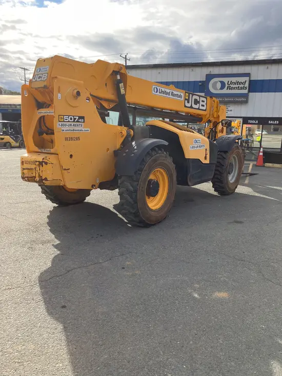 2015 JCB 507-42 Forklift