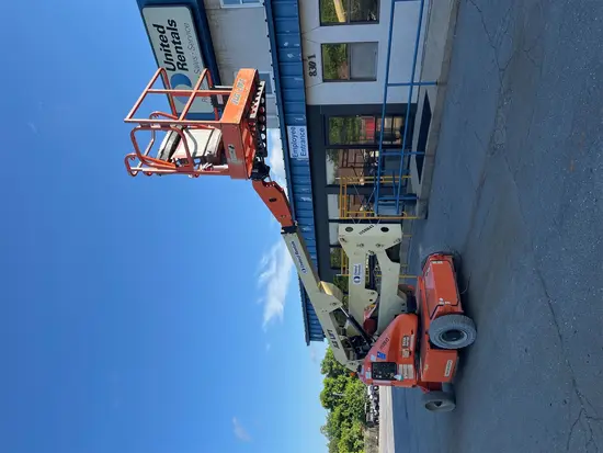 2016 JLG E400AN Articulating Boom Lift