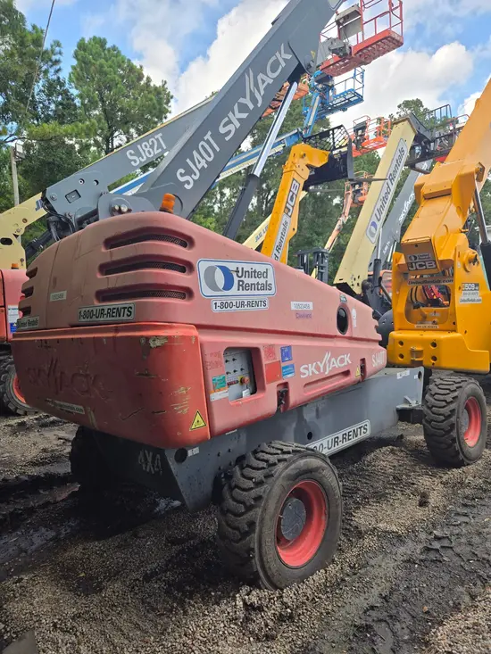 2016 Skyjack SJ40T Boom Lift