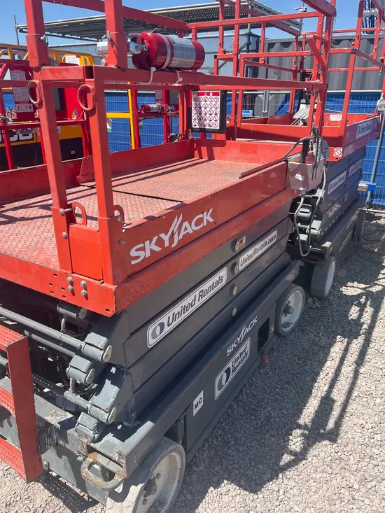 2017 Skyjack SJIII4632 Scissor Lift