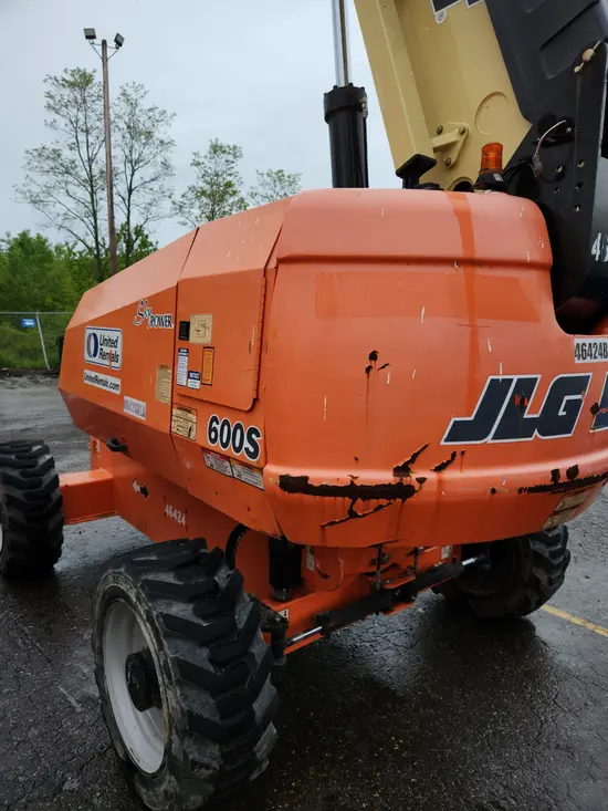 2017 JLG 600S Boom Lift