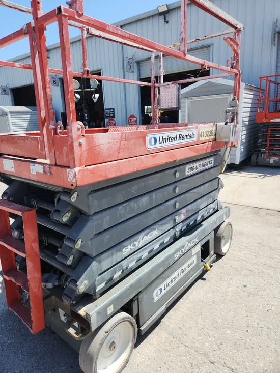 2017 Skyjack SJIII4740 Scissor Lift
