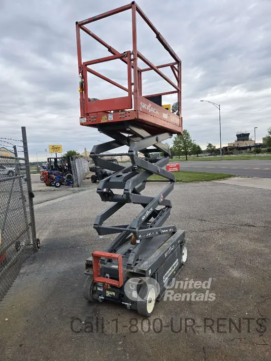 2018 Skyjack SJIII3219 Scissor Lift