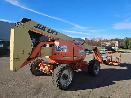 2013 JLG 600AJ Articulating Boom Lift