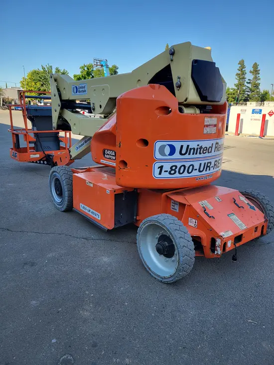 2017 JLG E400AN Articulating Boom Lift