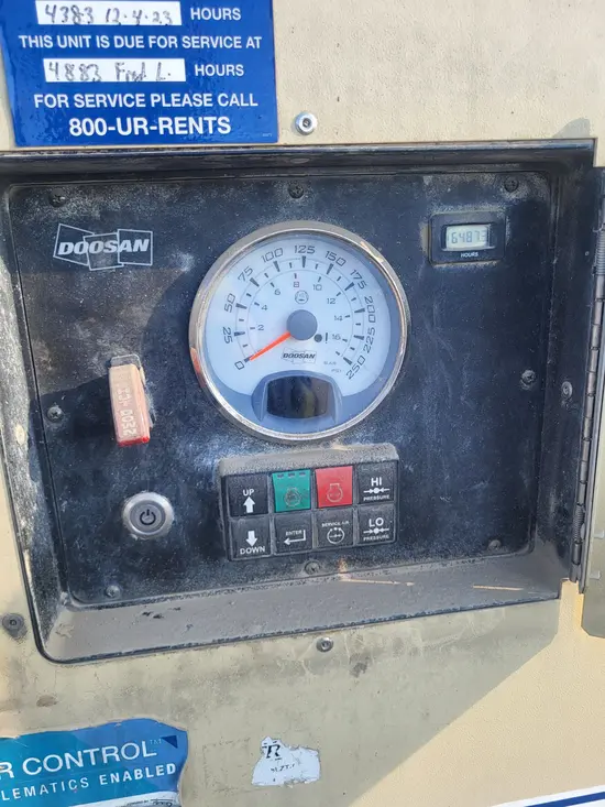 2019 Doosan P425/HP375EXT4I Air Compressor