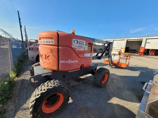 2017 Skyjack SJ46AJ Articulating Boom Lift