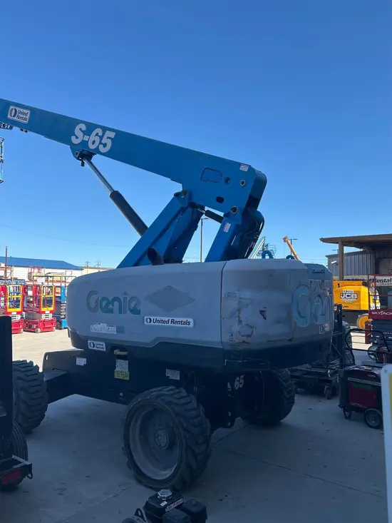 2017 Genie S-65 Boom Lift