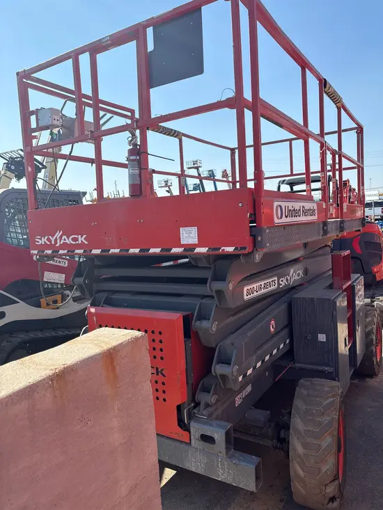 2018 Skyjack SJ8841RT Rough Terrain Scissor Lift