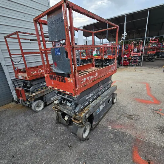 2016 Skyjack SJIII3219 Scissor Lift