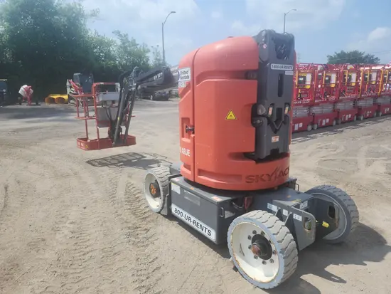 2017 Skyjack SJ30ARJE Articulating Boom Lift