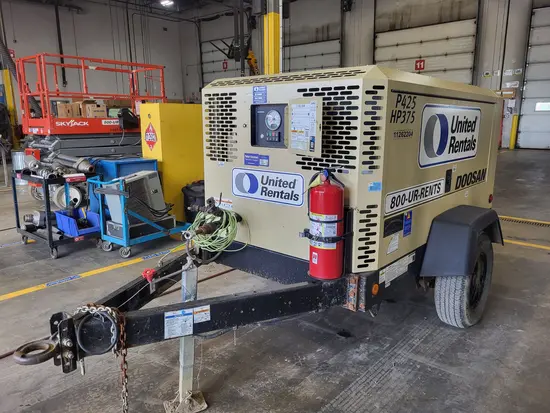 2021 Doosan P425/HP375WCUT4 Air Compressor