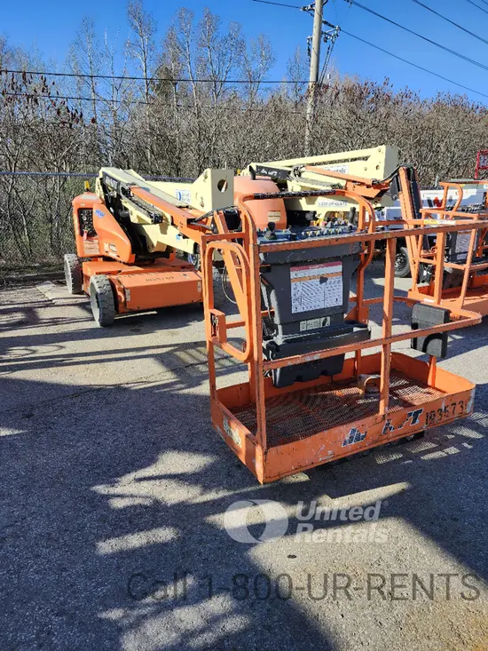 2015 JLG E450AJ Articulating Boom Lift