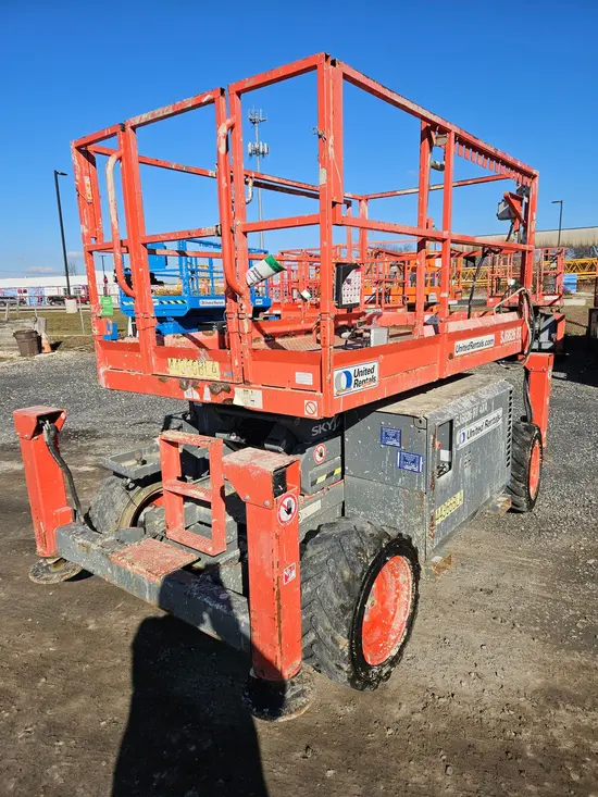 2017 Skyjack SJ6826RT Rough Terrain Scissor Lift