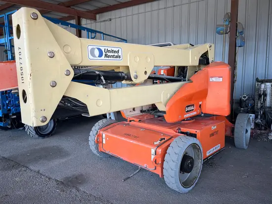 2016 JLG E450AJ Articulating Boom Lift