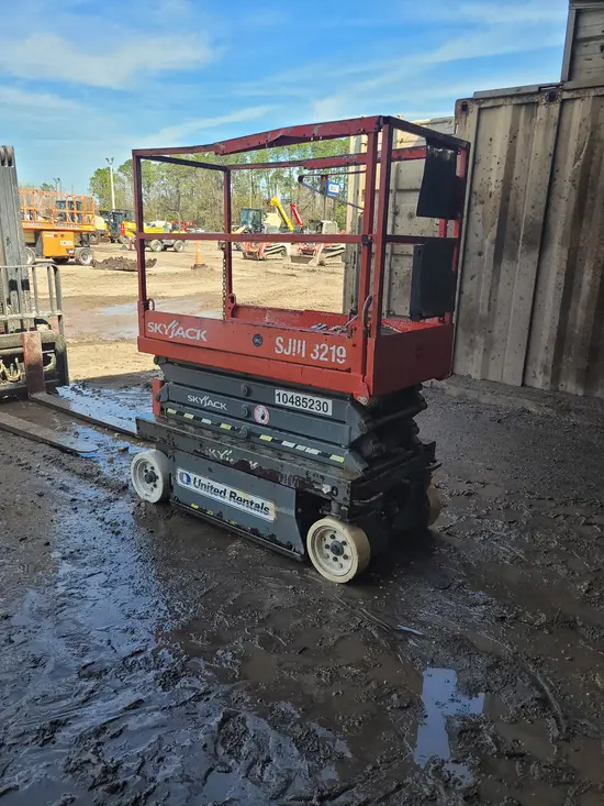 2016 Skyjack SJIII3219 Scissor Lift