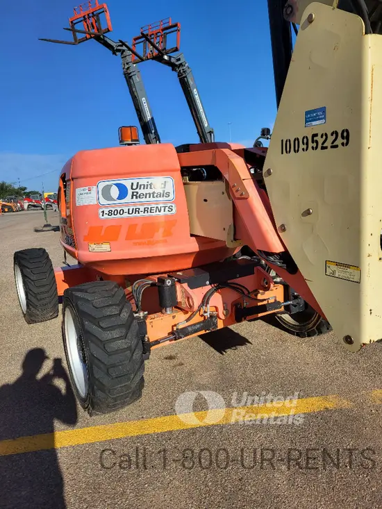 2012 JLG 600AJ Articulating Boom Lift