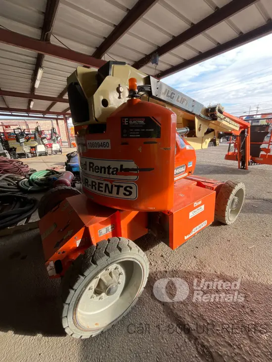 2017 JLG E450AJ Articulating Boom Lift