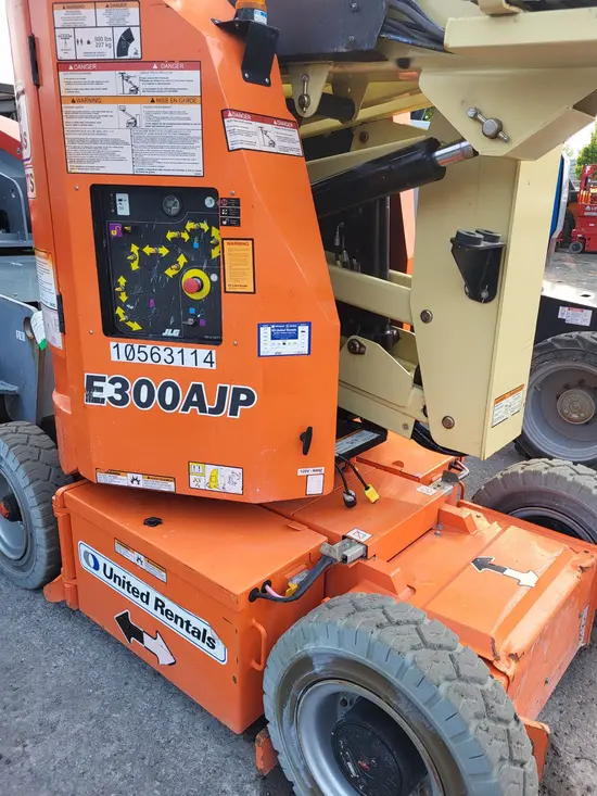 2017 JLG E300AJP Articulating Boom Lift