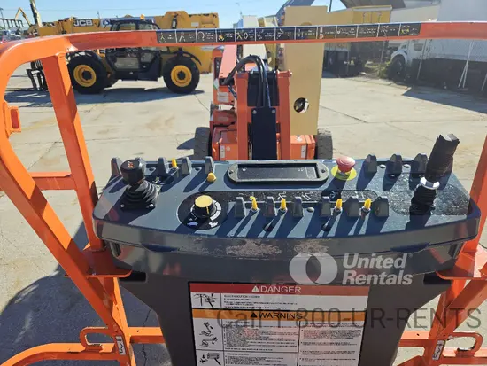 2016 JLG E450AJ Articulating Boom Lift