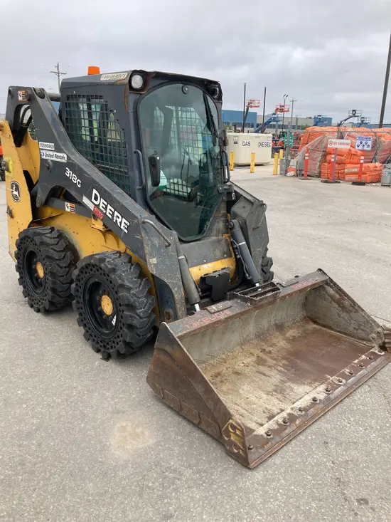 2017 John Deere 318G Track Loader