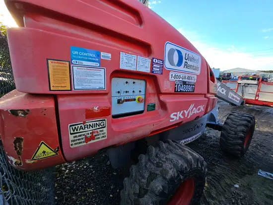 2016 Skyjack SJ61T Boom Lift