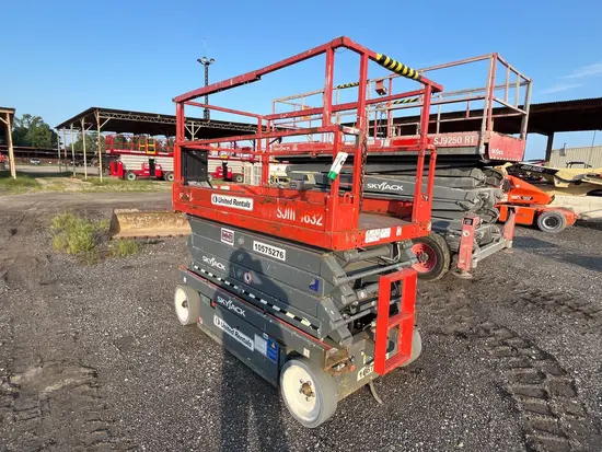 2017 Skyjack SJIII4632 Scissor Lift