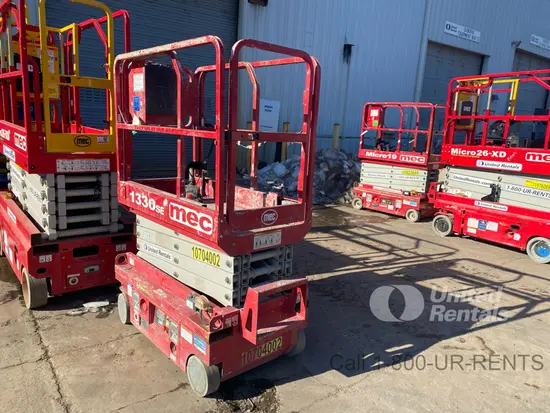 2017 MEC 1330SE Scissor Lift