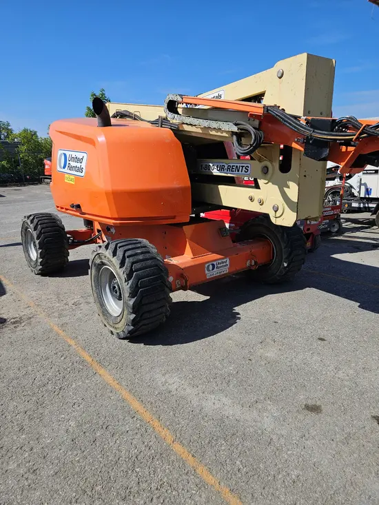 2017 JLG 450AJ Articulating Boom Lift
