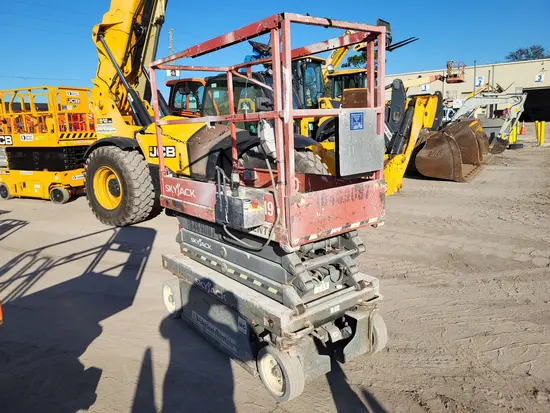 2016 Skyjack SJIII3219 Scissor Lift