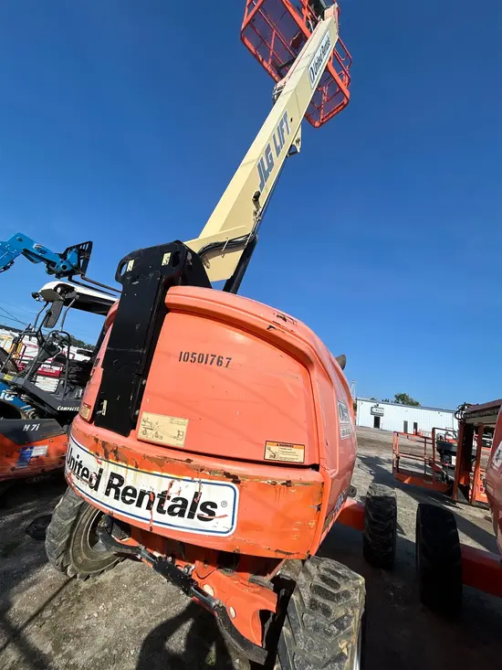 2016 JLG 400S Boom Lift