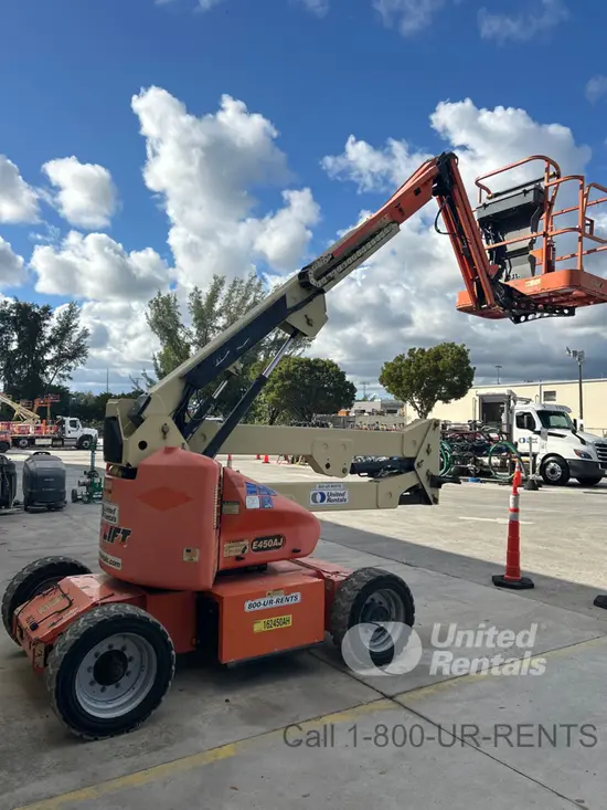 2016 JLG E450AJ Articulating Boom Lift