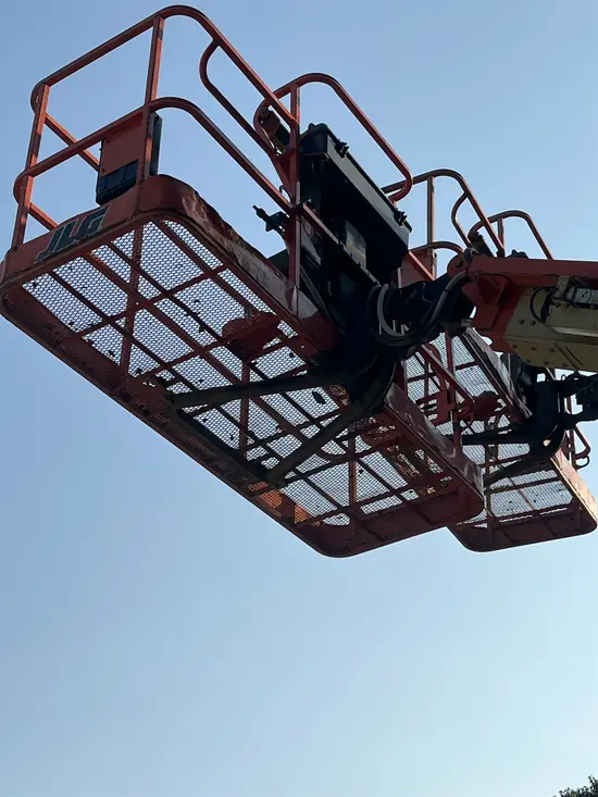 2016 JLG 400S Boom Lift