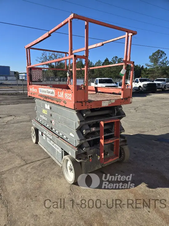 2017 Skyjack SJIII4632 Scissor Lift