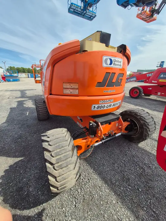 2017 JLG 450AJ Articulating Boom Lift