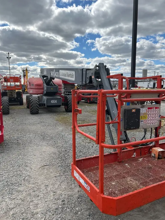 2017 Skyjack SJ86T Boom Lift