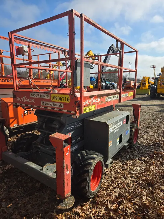 2019 Skyjack SJ6832RT Rough Terrain Scissor Lift