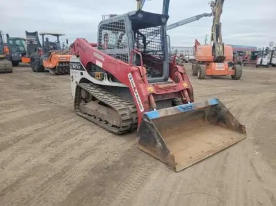 2017 Takeuchi TL12V2-R Track Loader
