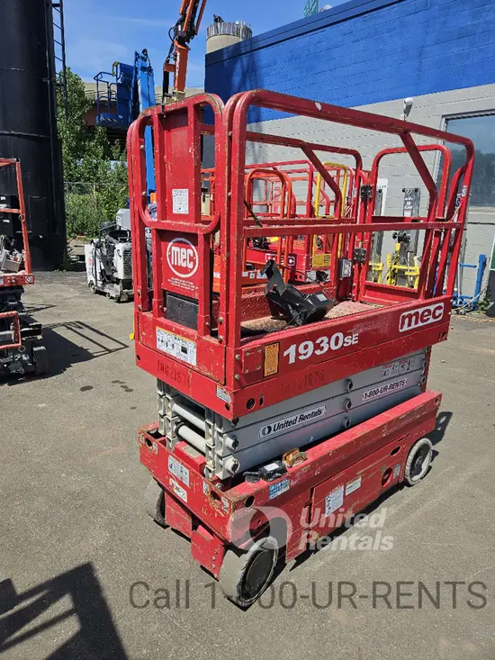2017 MEC 1930SE Scissor Lift