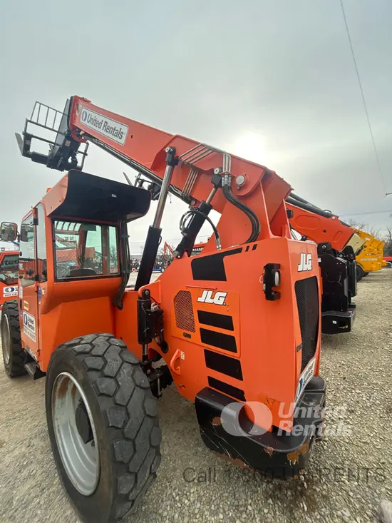 2018 SKYTRAK 6042 Forklift
