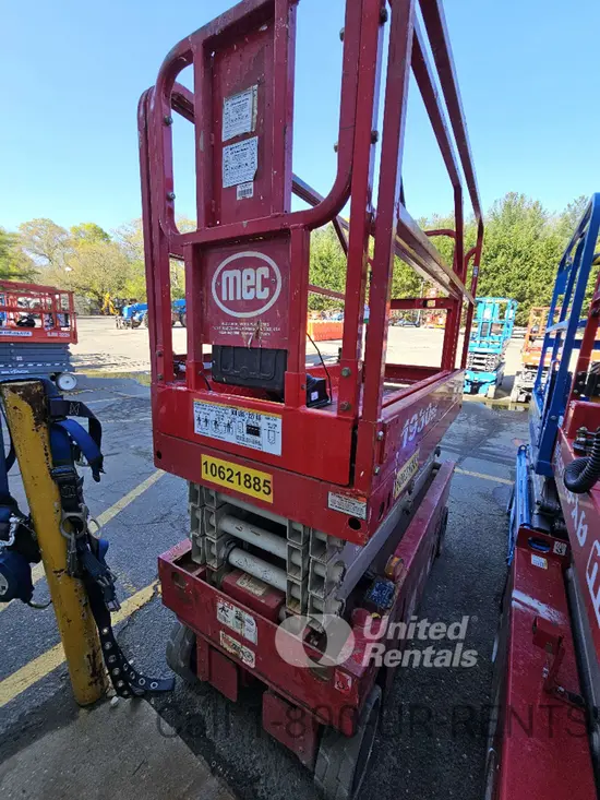 2017 MEC 1930SE Scissor Lift