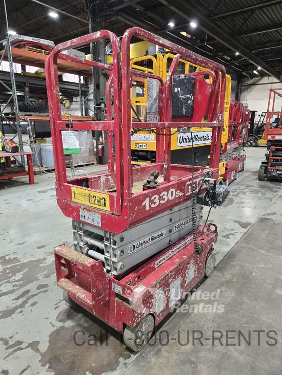 2017 MEC 1330SE Scissor Lift