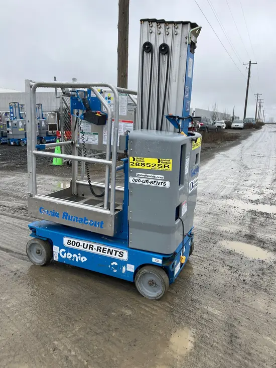 2018 Genie GR-20 Self-Propelled One-Person Lift