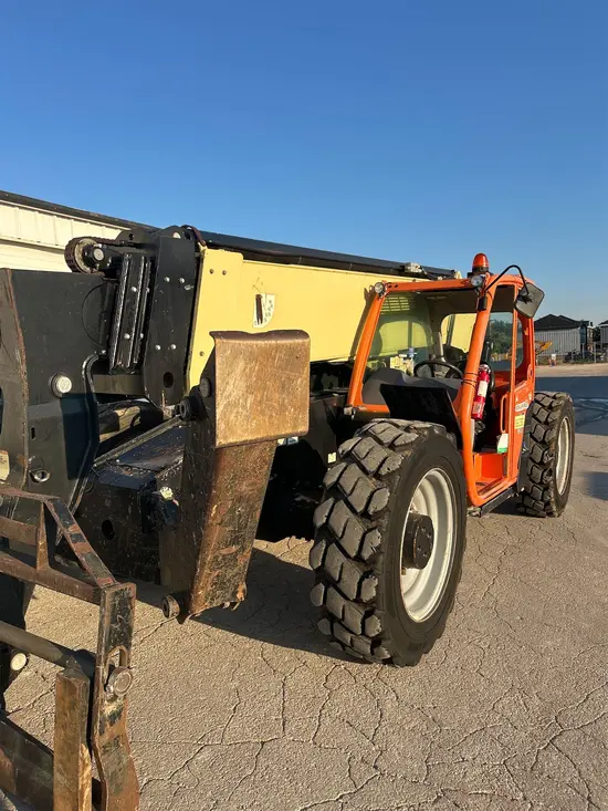 2018 JLG 1055 Forklift