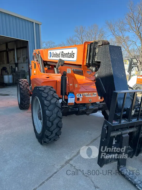2018 SKYTRAK 8042 Forklift