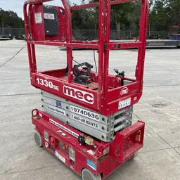 2018 MEC 1330SE Scissor Lift
